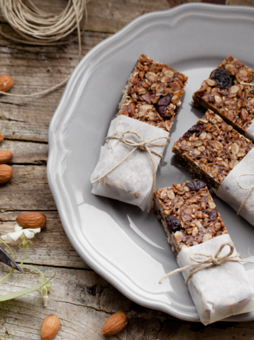 Gluten-free granola bar